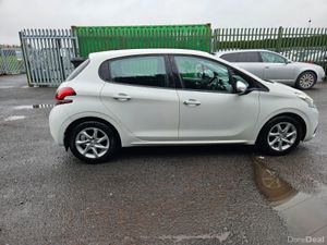 Peugeot 208 2019 1.2 ACTIVE - Image 4