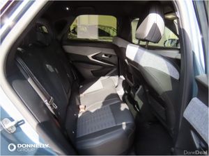 Peugeot 3008 E- Electric Estate GT - Image 4
