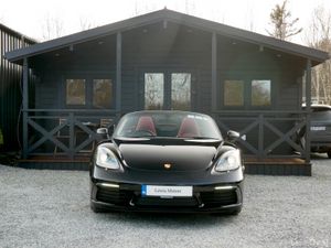 2026 Porsche 718 Boxster S - Image 2