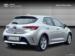 Toyota Corolla HYBRID LUNA H/B 4DR AUTO - Image 2