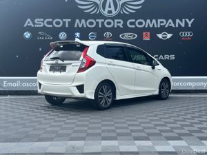 Honda Fit Hybrid - Image 4