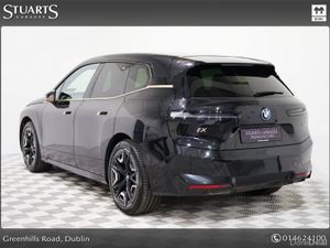 BMW iX IX M-SPORT PRO WITH 22” ALLOYS, SAPPHAIRE B - Image 2