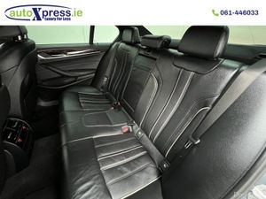 BMW 5-Series 523D M-SPORT Automatic, Reverse camer - Image 4