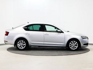 *57* 2020 Skoda Octavia 1.0tsi sol - Image 3