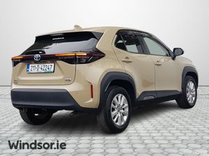 Toyota Yaris Cross 1.5 Hybrid LUNA - Image 3