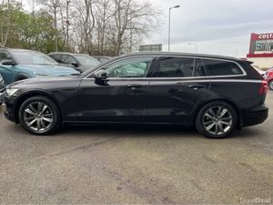 Volvo V60 2.0 DIESEL D3 MOMENTUM AUTO - Image 4