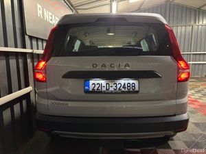 2022 221 Dacia Jogger 1.0 Petrol Manual - Image 2