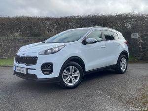 Kia Sportage 1.7 PLATINUM - Image 3