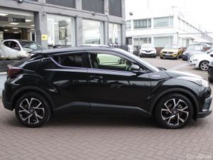 2017 C-HR 5DR SUV AUTO - Image 3