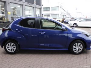 2021 TOYOTA YARIS - Image 3