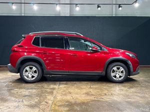 Peugeot 2008 ALLURE EDITION - BLACK HALF LEATHER U - Image 3