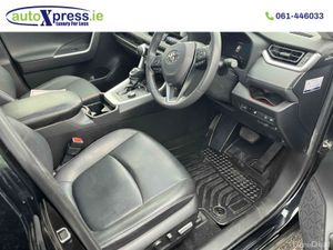 Toyota RAV4 4WD HYBRID G, Panoramic sunroof - Image 4