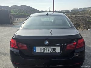 BMW 5-Series - Image 4