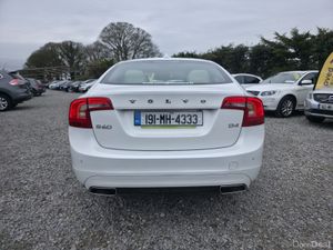 2019 Volvo S60 - Image 4