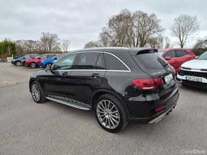 Mercedes-Benz GLC 300D 4matic AMG Line Premium 5 - Image 4