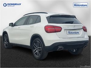 Mercedes-Benz GLA Class Gla Hatchback Urban Editio - Image 2