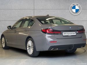 BMW 5-Series 520d SE (MHT) - Image 2