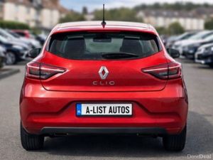 Renault Clio 1.0 Equilibre / FINANCE AVAILABLE - Image 4