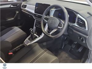 Volkswagen T-Roc Commercial, Ed 75. Limited Availa - Image 2