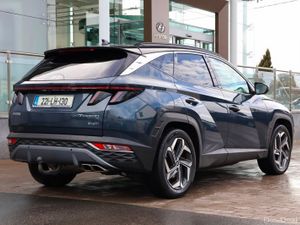 Hyundai Tucson 4WD Executive Plus PHEV Auto 2 Tone - Image 4