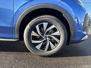 Volkswagen T-Roc Life 1.5 ETSI - Image 4