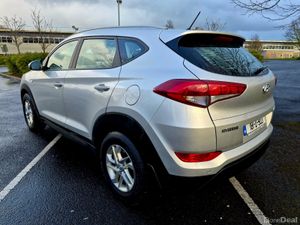 2018  HYUNDAI TUCSON 1.7D COMFORT - Image 2