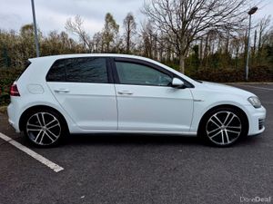 2013 VOLKSWAGEN GOLF 2.0 GTD DSG - Image 4
