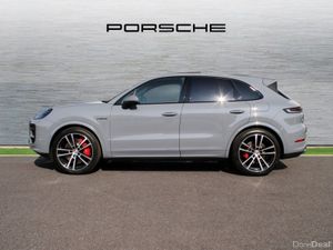 Porsche Cayenne S E-Hybrid (New) - Image 3