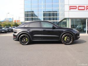 Porsche Cayenne E-Hybrid Coupe - Image 4