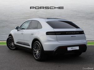 Porsche Macan 4 Electric - Image 3