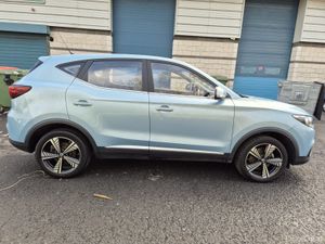 MG ZS EV EXCITE / 2021 / ELECTRIC / AUTOMATIC - Image 4