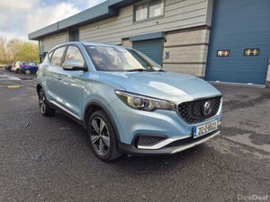 MG ZS EV EXCITE / 2021 / ELECTRIC / AUTOMATIC - Image 3