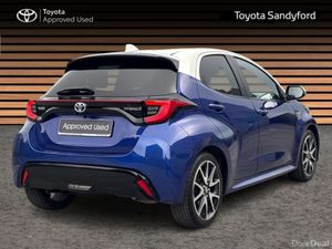 Toyota Yaris HYBRID STYLE // FULL LEATHER // REAR - Image 4