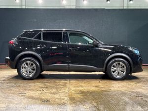 Peugeot 2008 MANUAL 1.2L - REVERSE CAMERA - A/C HE - Image 3