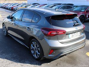 Ford Focus 2024 - Image 3