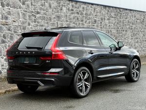2021 Volvo XC60 R-Design Dark 2.0D FSH Pan Roof - Image 2