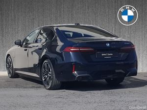 BMW 5-Series 530e M Sport - Image 2