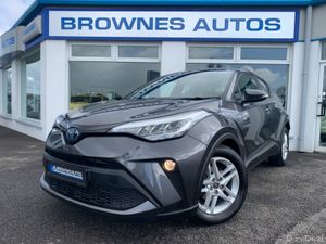 2023 Toyota C-HR Low mileage - Image 3