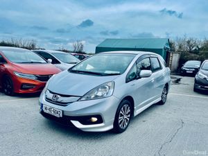 HONDA FIT SHUTTLE 2014 /1.3, HYBRID/ - Image 3