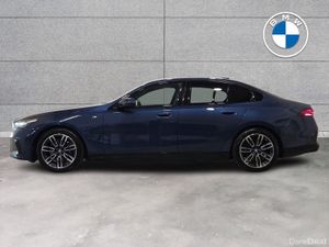 BMW i5 eDrive40 M Sport Saloon - Image 4