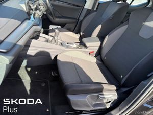 Skoda Octavia AMBITION 2.0 TDI 115HP 5DR - Image 4