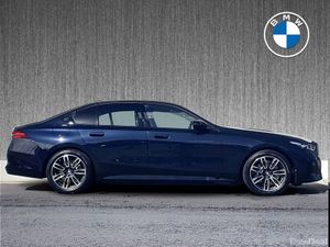 BMW 5-Series 530e M Sport - Image 3