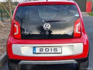 2016 VOLKSWAGEN CROSS UP! AUTOMATIC NCT'd €8,900 - Image 4