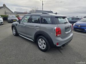 Mini Countryman DIESEL HATCHBACK - Image 3