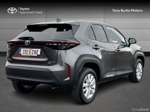 Toyota Yaris Cross - Luna - 1.5 Hybrid - Automatic - Image 2