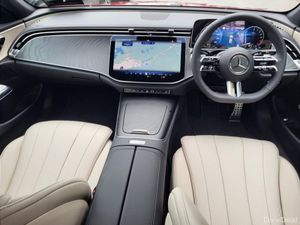 Mercedes-Benz E-Class E300de PHEV AMG EDITION PLUS - Image 4