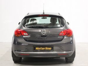 Opel Astra 2015 - Image 4
