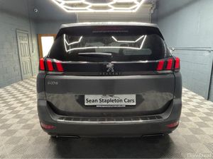 Peugeot 5008 ALLURE 1.6 BLUE HDI 120 4 4DR - Image 2