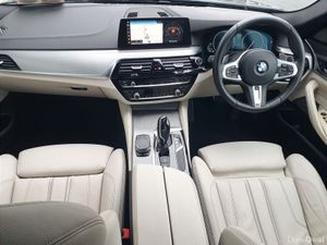 BMW 5-Series 520d M Sport Auto - Image 4