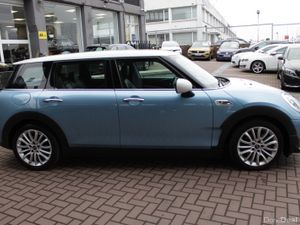 2017 MINI CLUBMAN 2.0D 6DR AUTO - Image 3